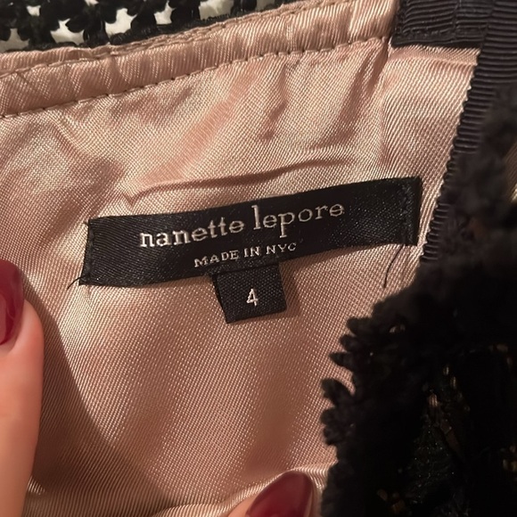 Nanette Lepore Sleeveless Lace Striped Dress Size 4. EUC. - Picture 5 of 5